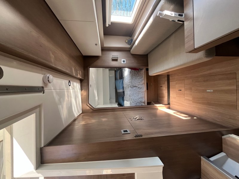 Version Propriétaire & Équipement Premium