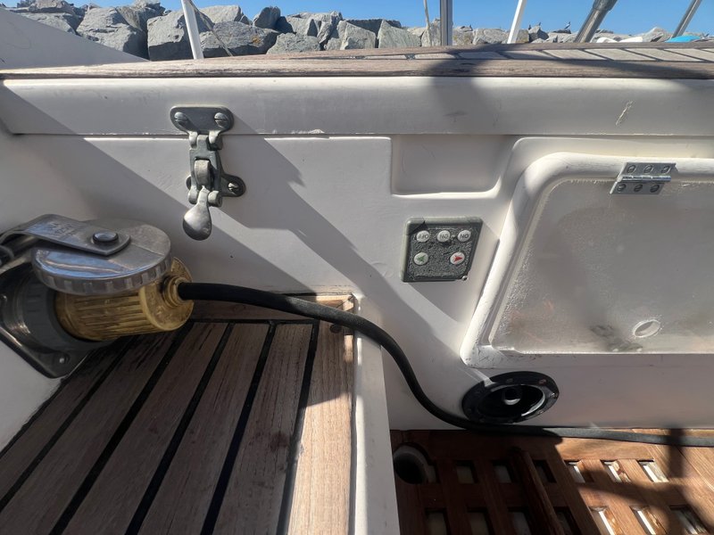 Propulseur d'étrave