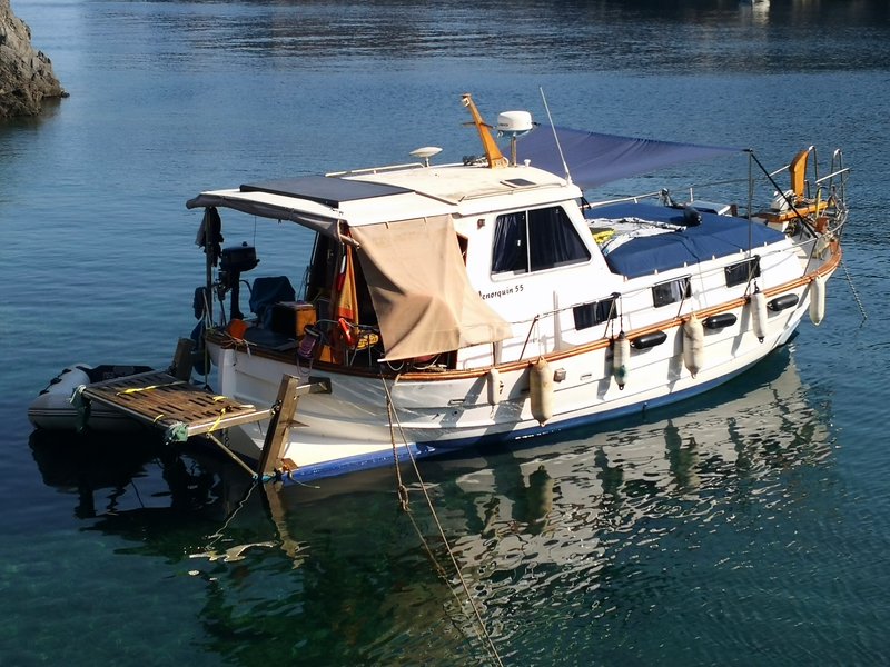 Menorquin 55 Vedette De Tradition Trawler intemporel mer&canaux