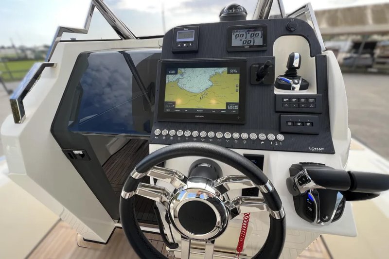 COMMANDE ÉLECTRIQUE ET JOYSTICK HELM MASTER YAMAHA 