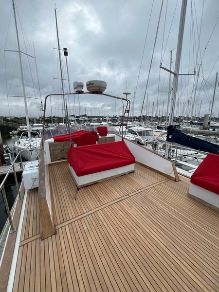 Flybridge