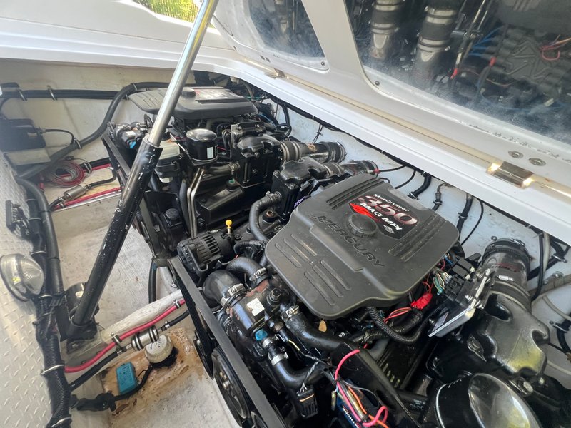 2 mercruiser 350 mag 5.7l