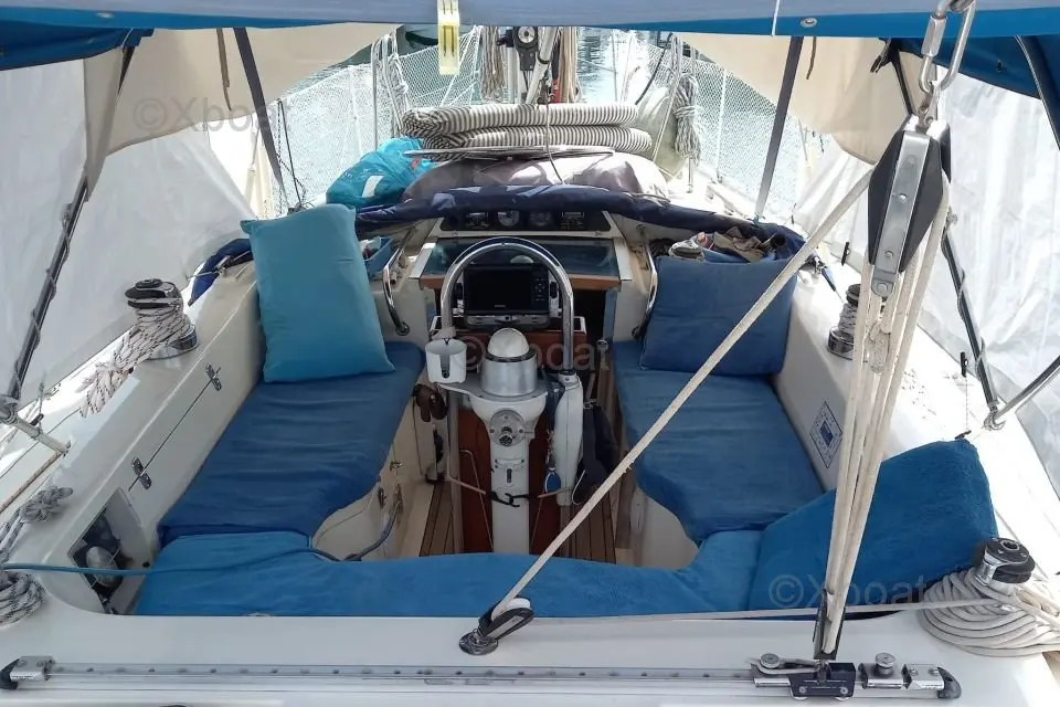 Marine Project Moody 376