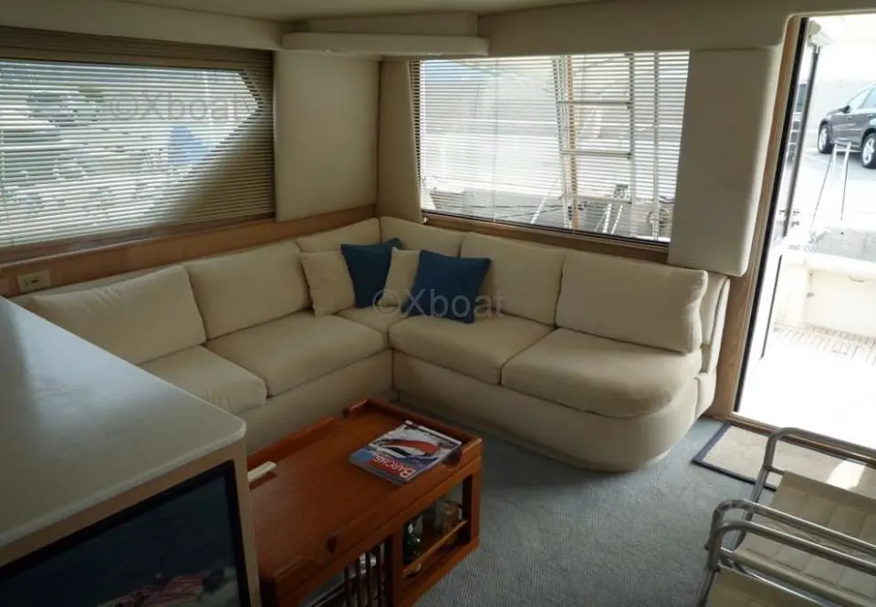 Hatteras 50