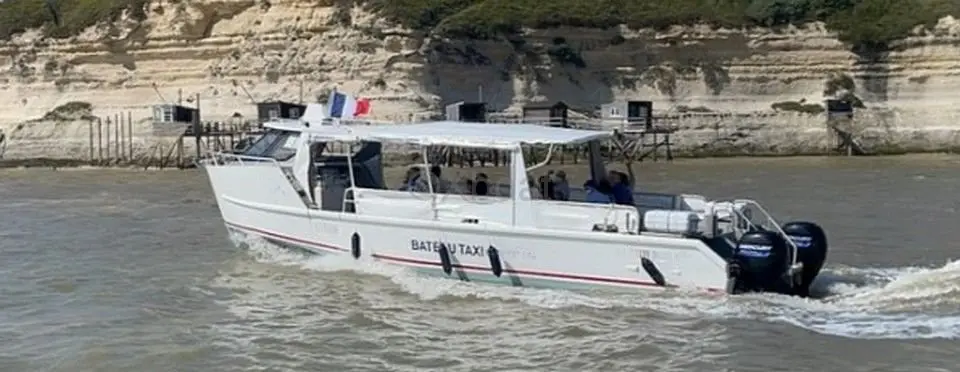 Navalu Bateau Promenade