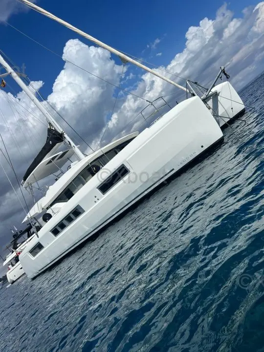 Cnb Lagoon 50
