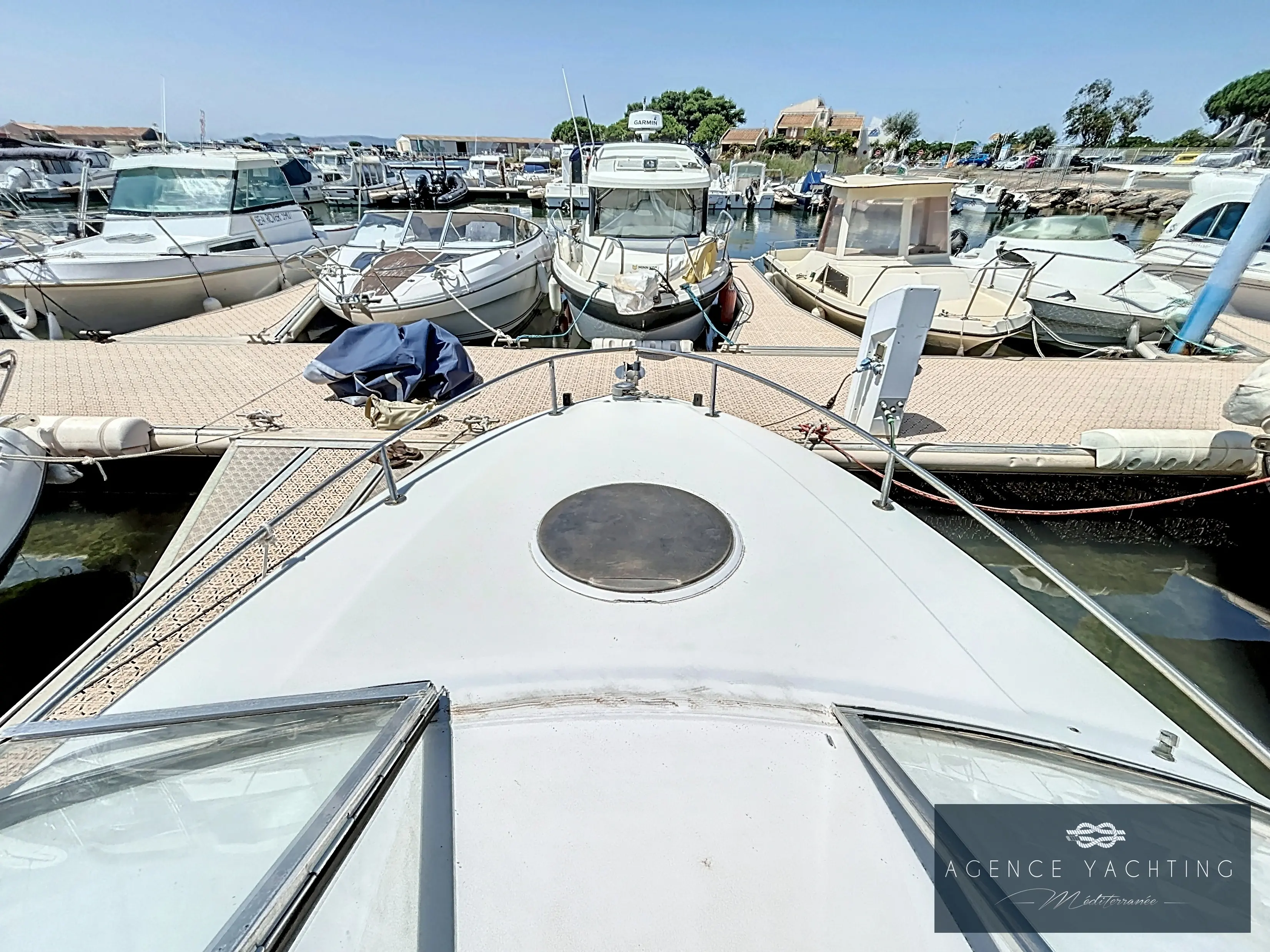 Four Winns Sundowner 245
