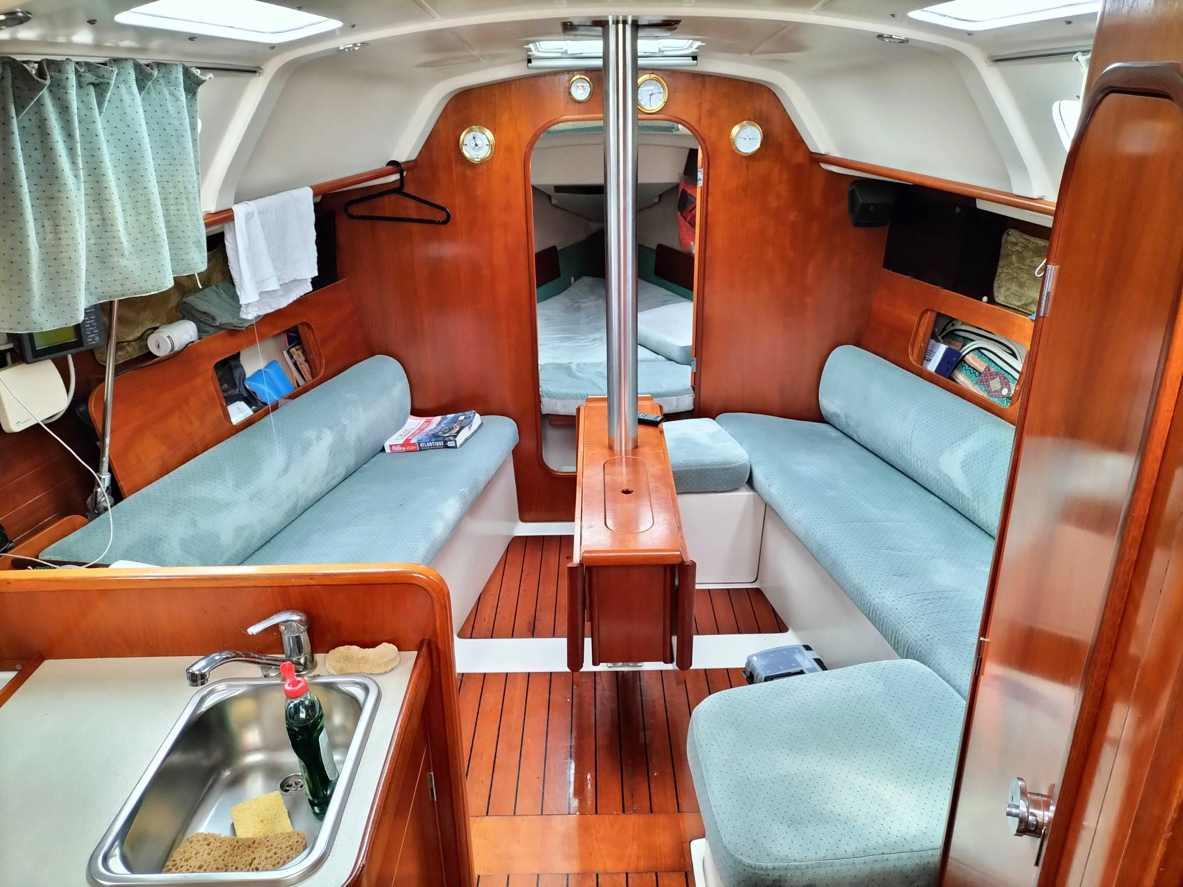Beneteau Oceanis 321