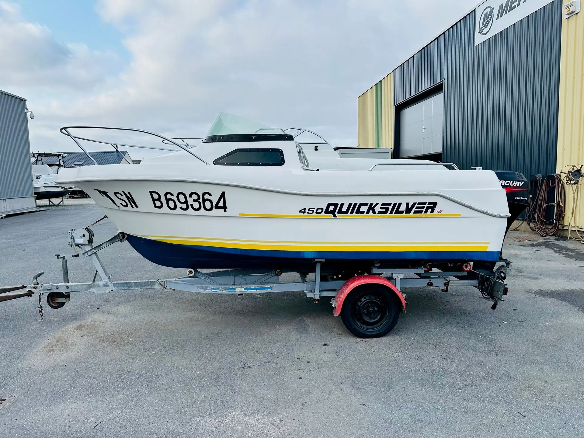 Quicksilver 450