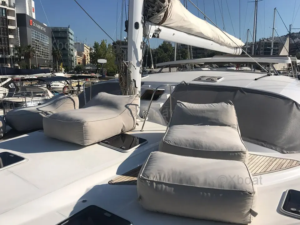 Alliaura Marine Privilege 585