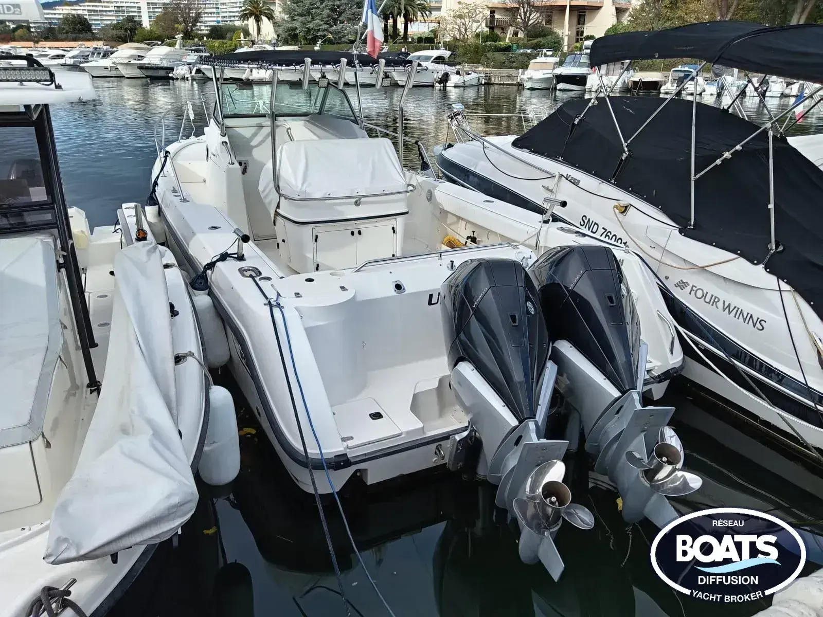 Boston Whaler 28 Outrage