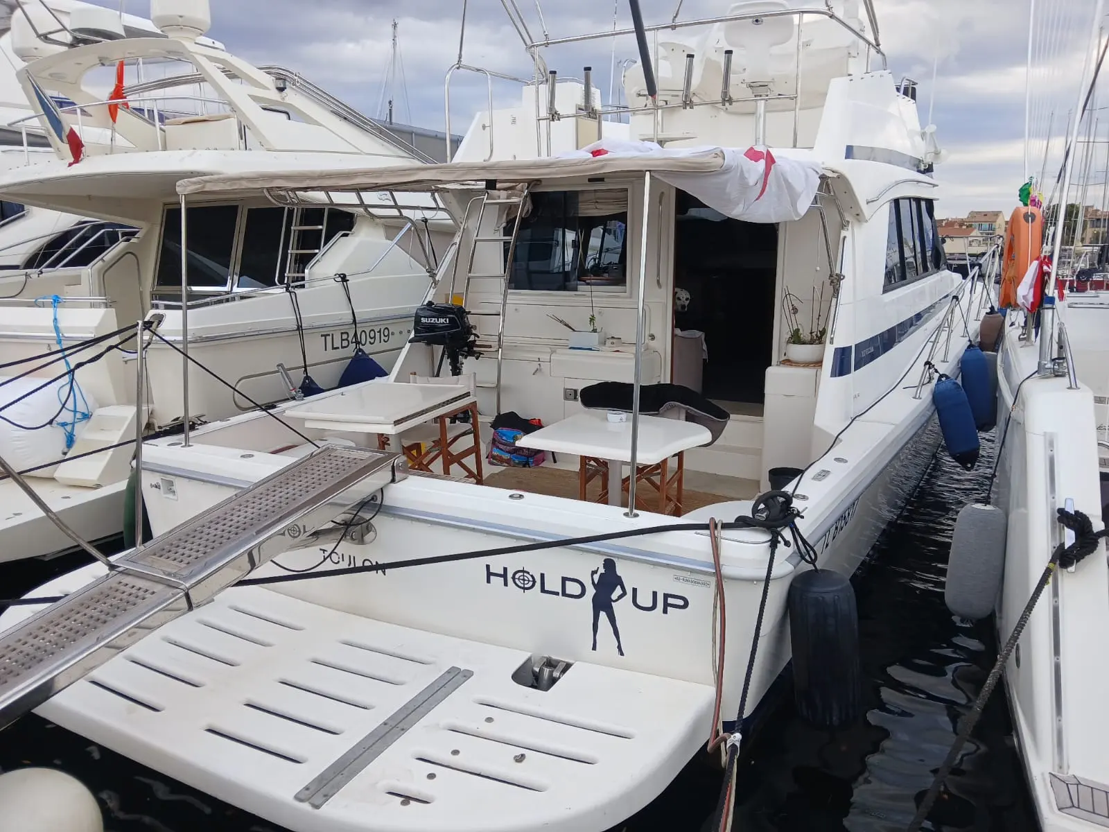 Riviera 48