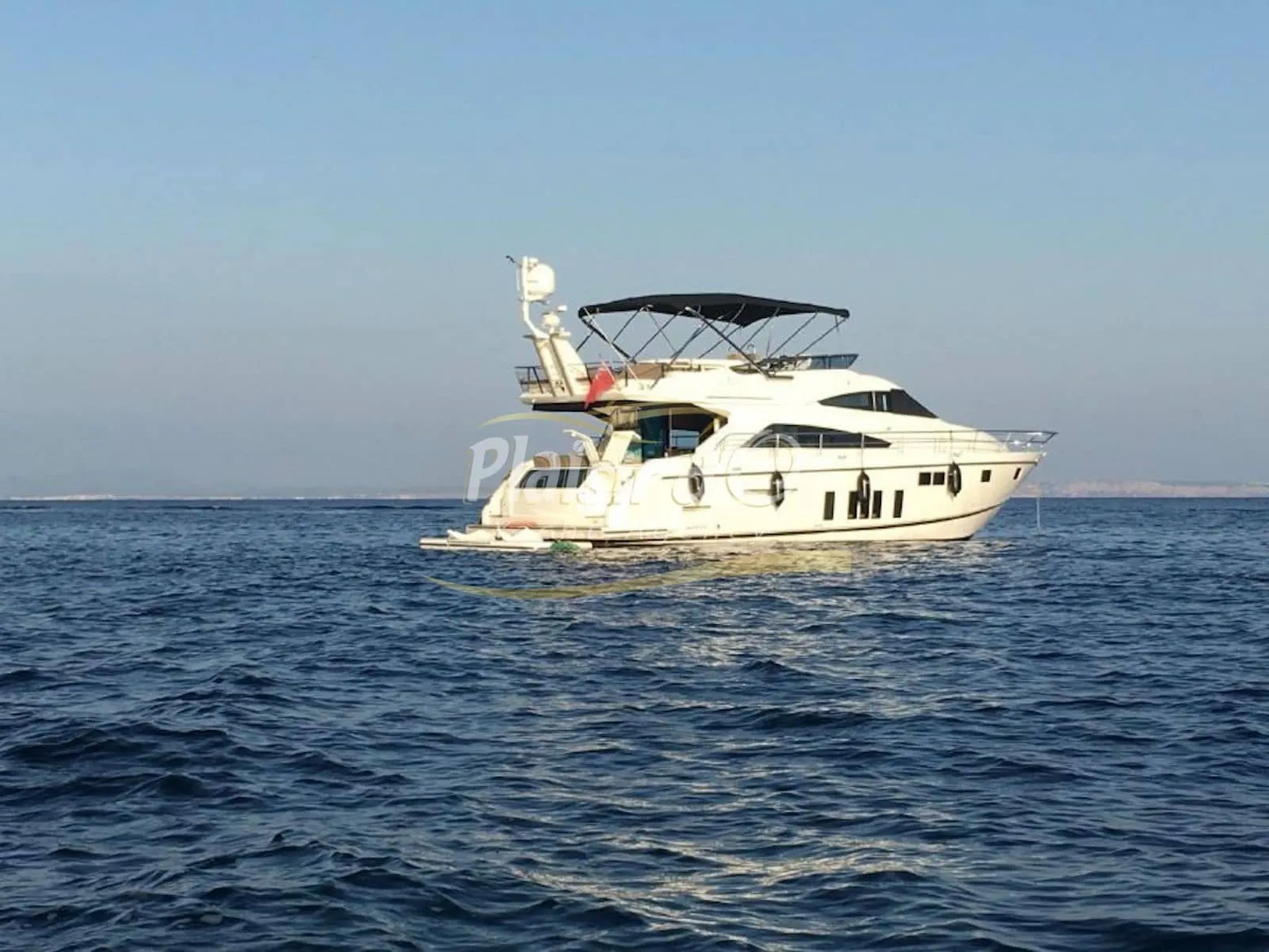 Fairline Squadron 65