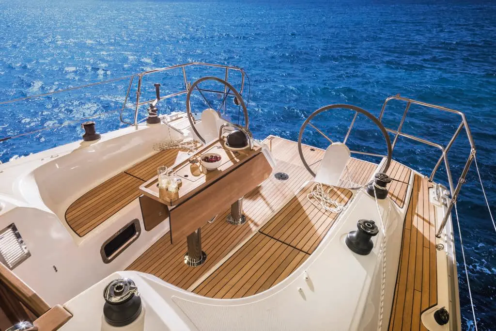 Bavaria 34 — photo 1