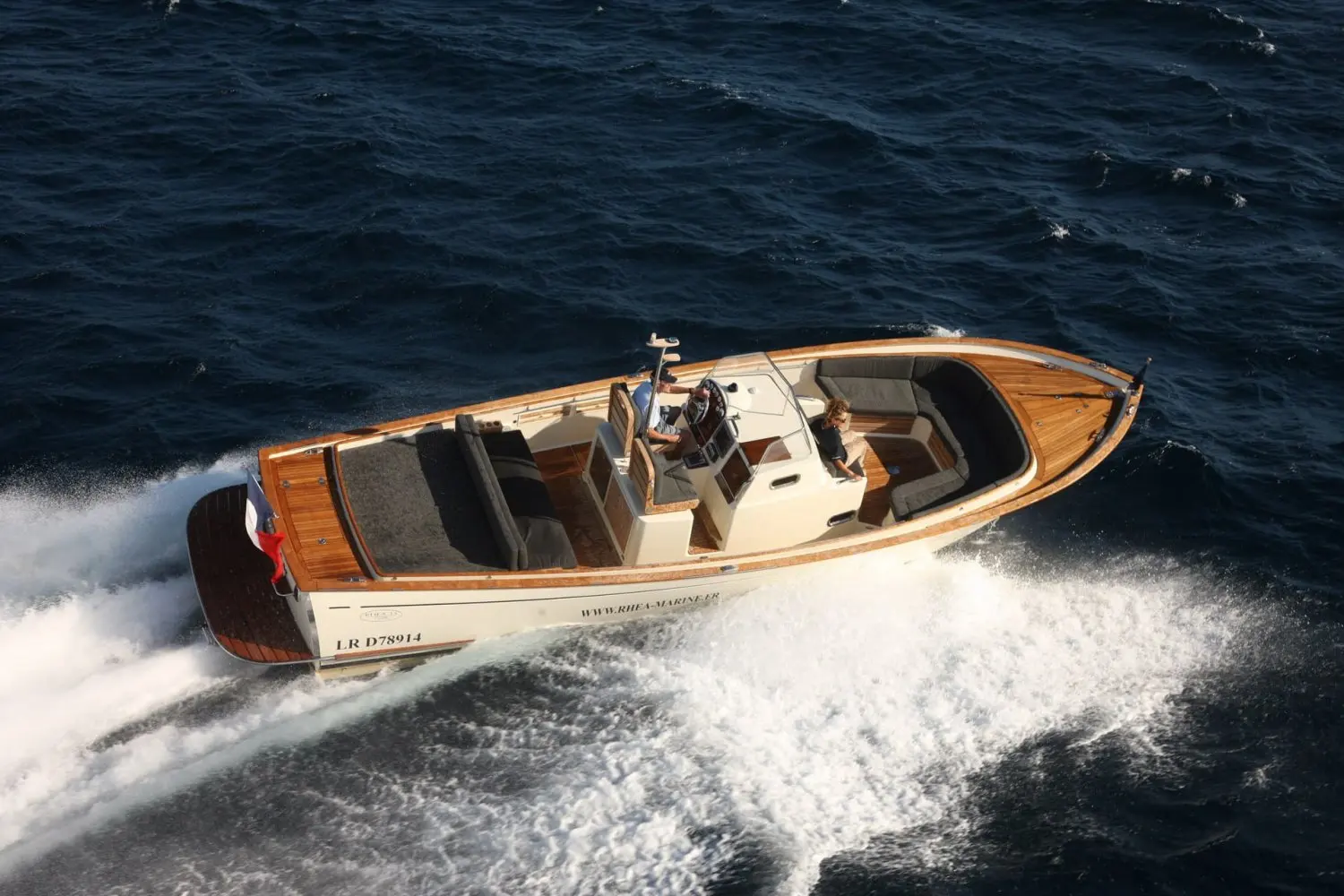 Rhea  35 Open - Photo 9