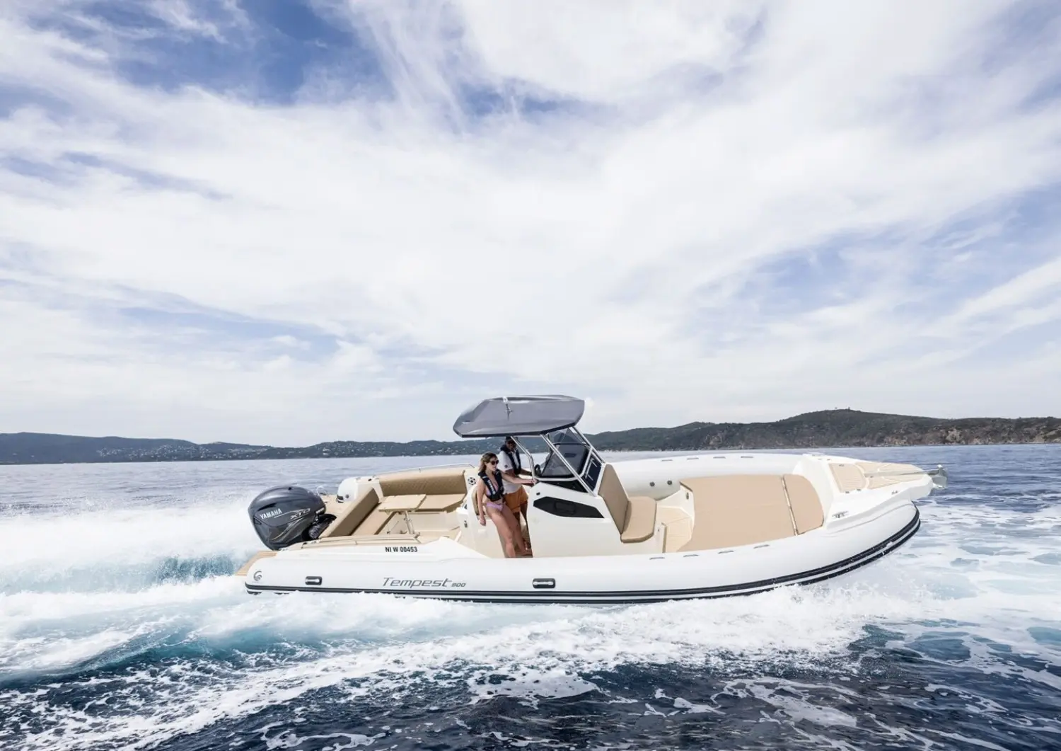 Capelli Tempest 900 — photo 1