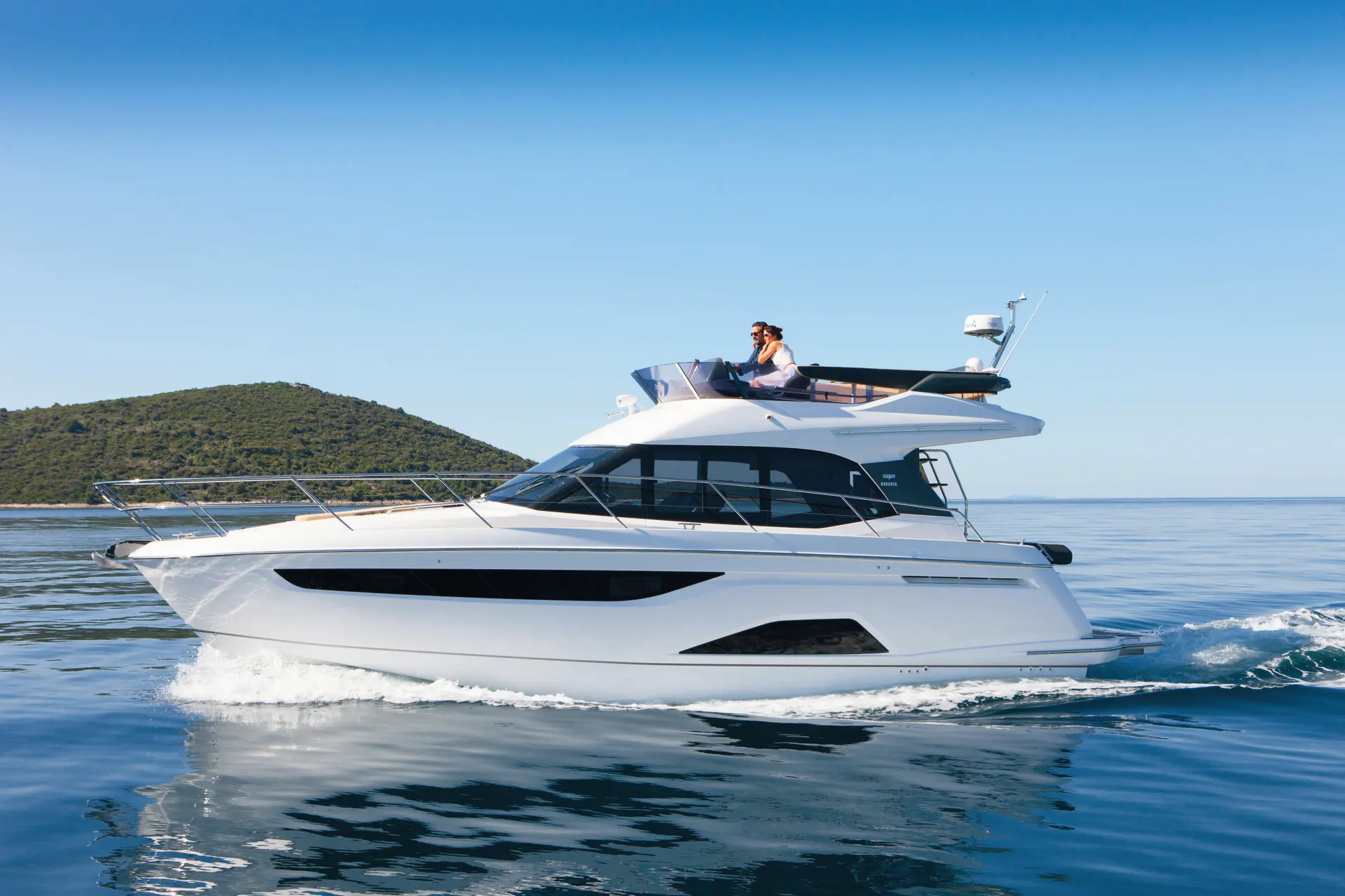 Bavaria R40 — photo 1