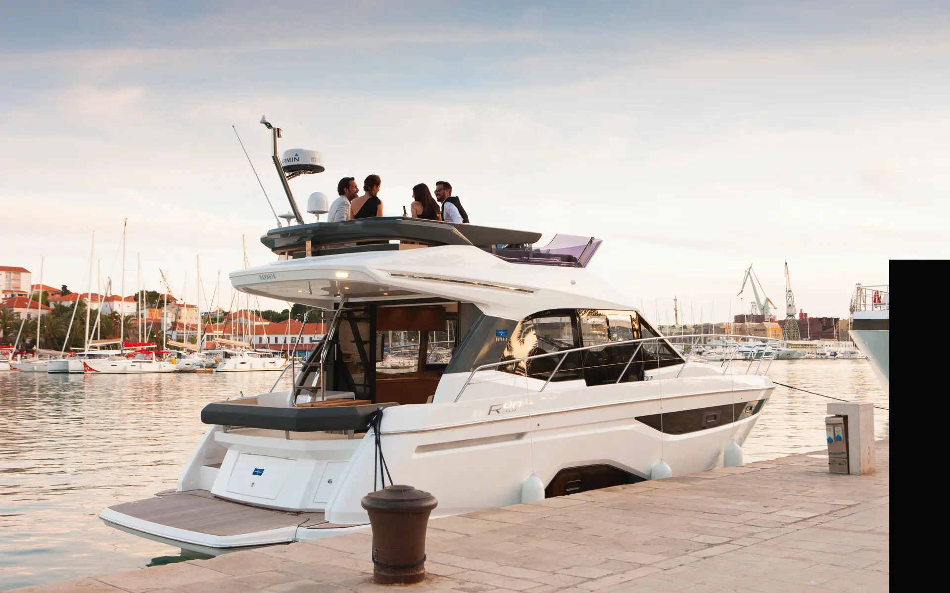 Bavaria R40 — photo 7