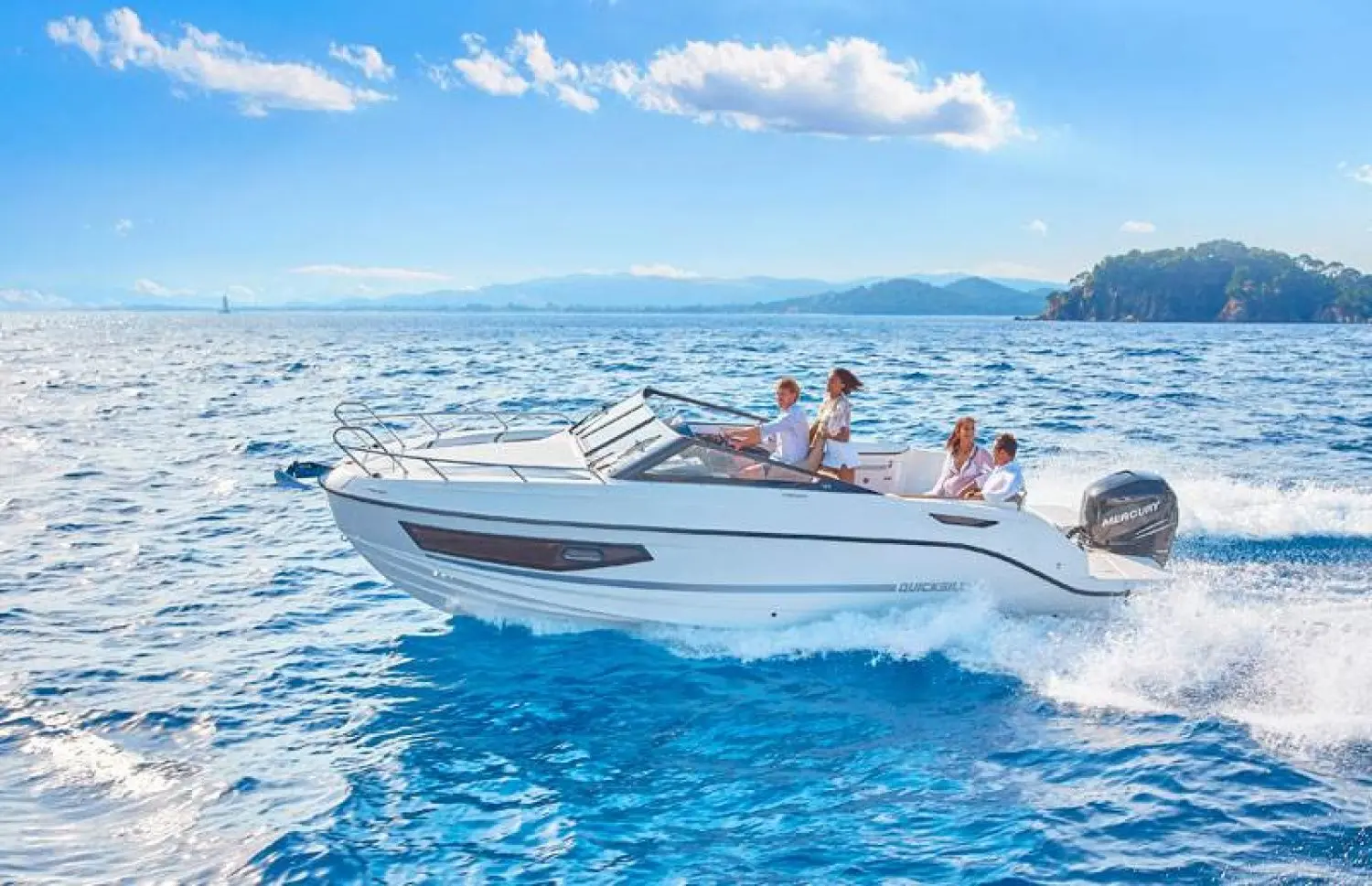 Quicksilver Activ 755 Cruiser - Photo 2