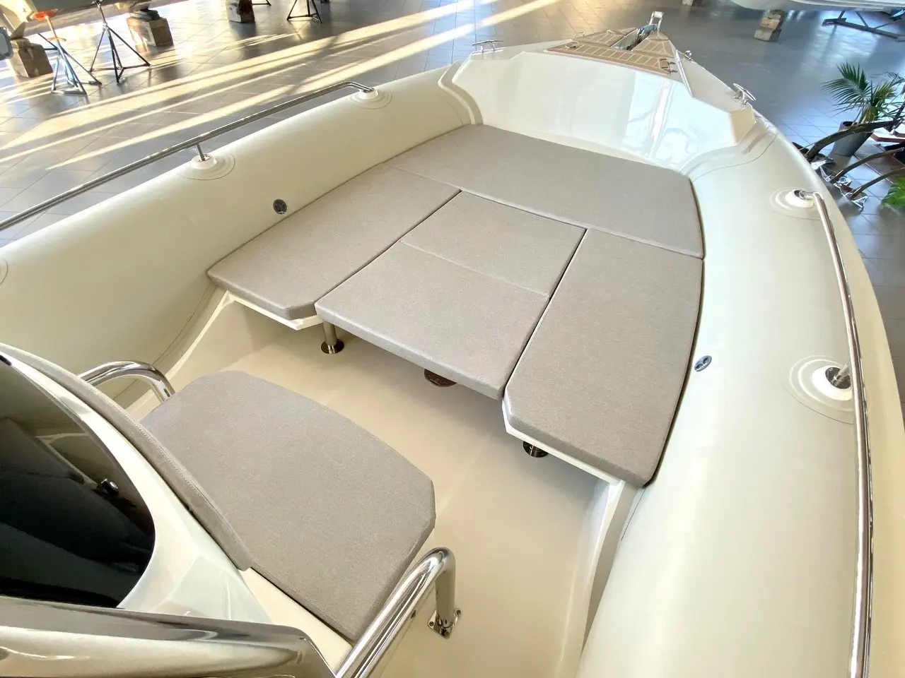 Capelli Tempest 750 — photo 4