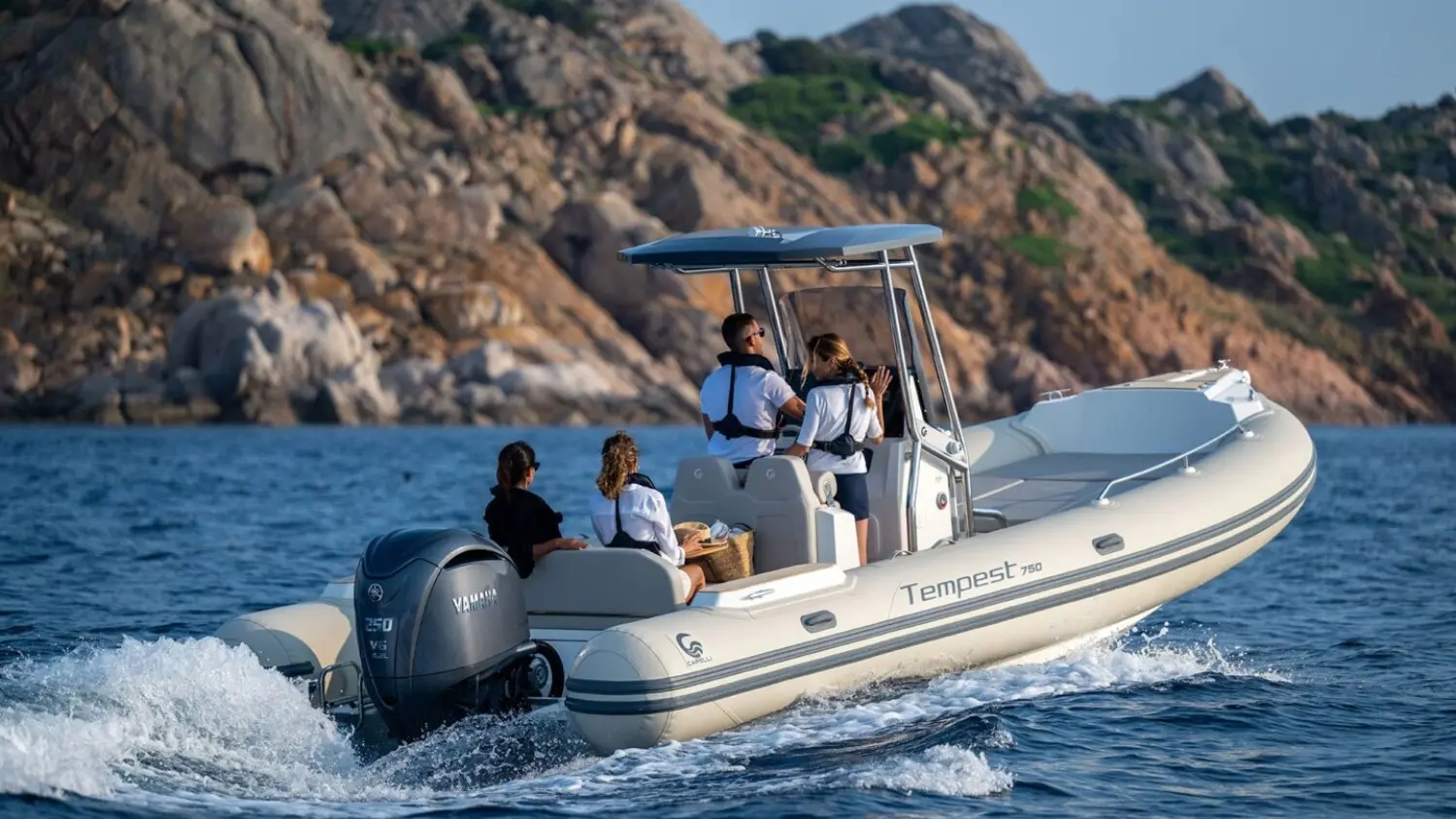 Capelli Tempest 750 — photo 6