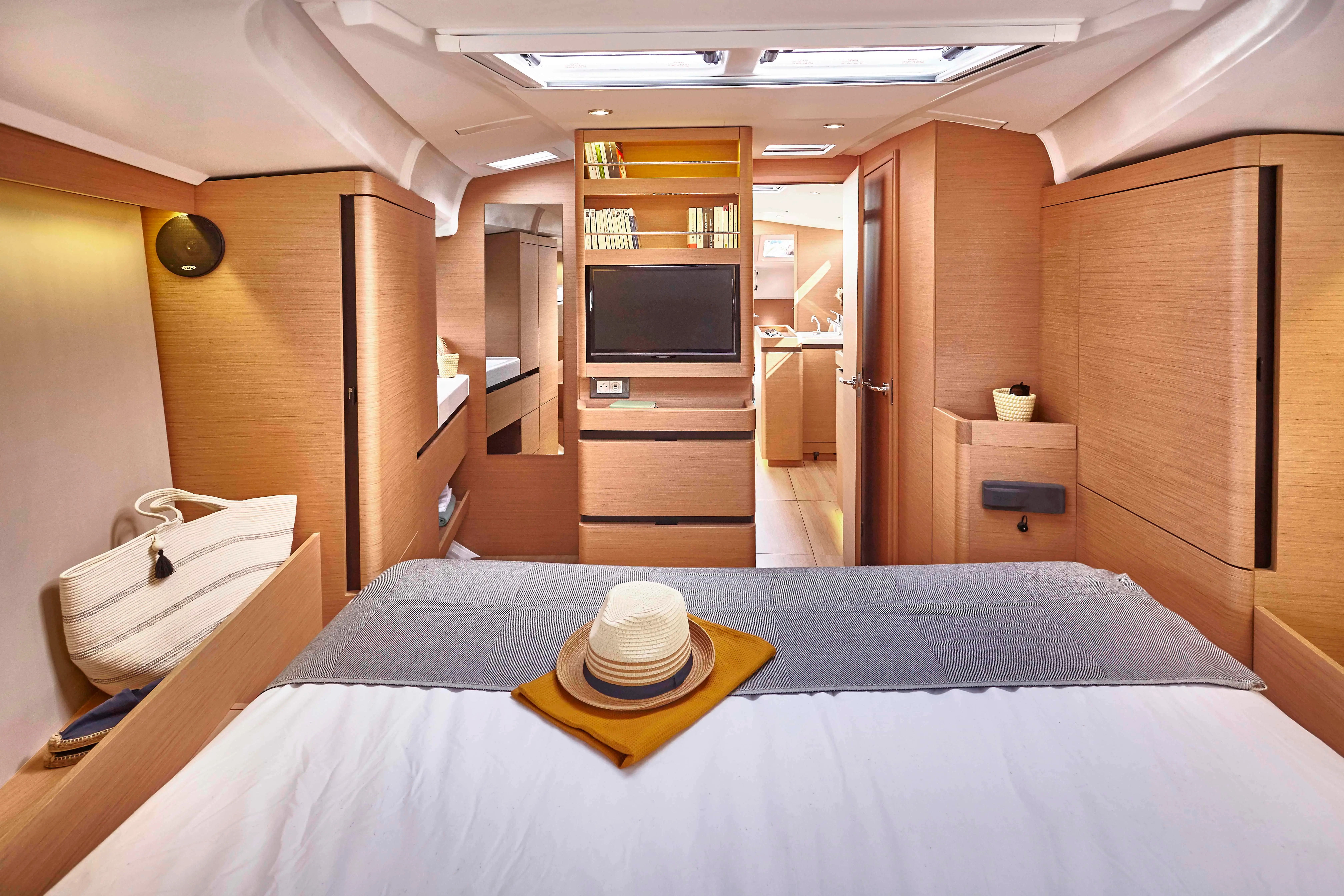 Jeanneau Sun Odyssey 490 - Photo 14