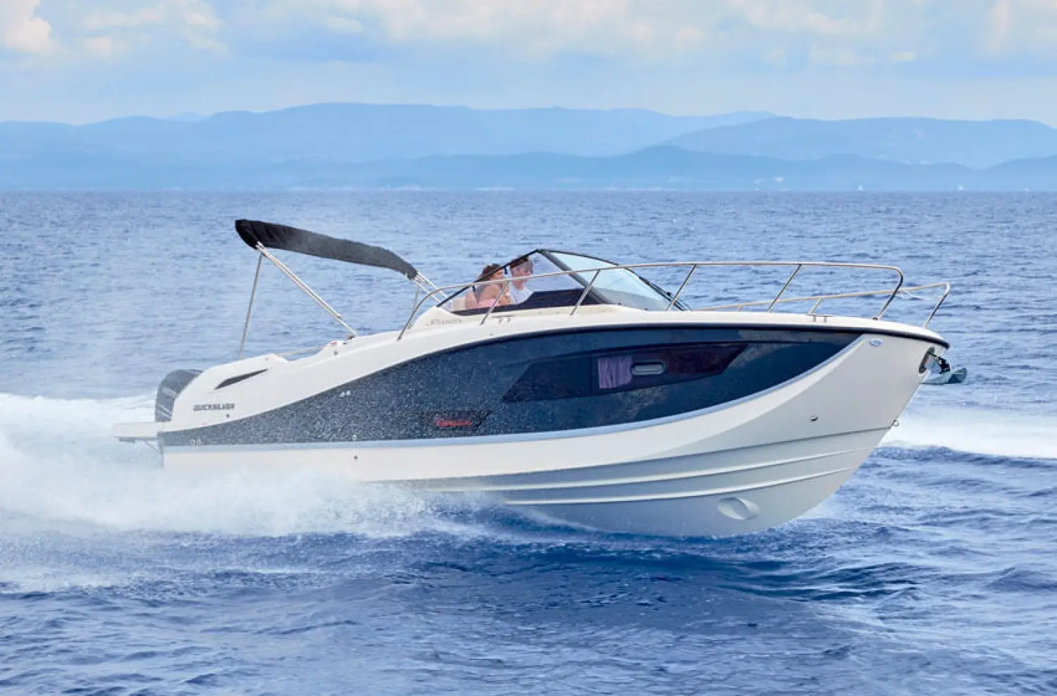 Quicksilver Activ 875 Sundeck - Photo 3