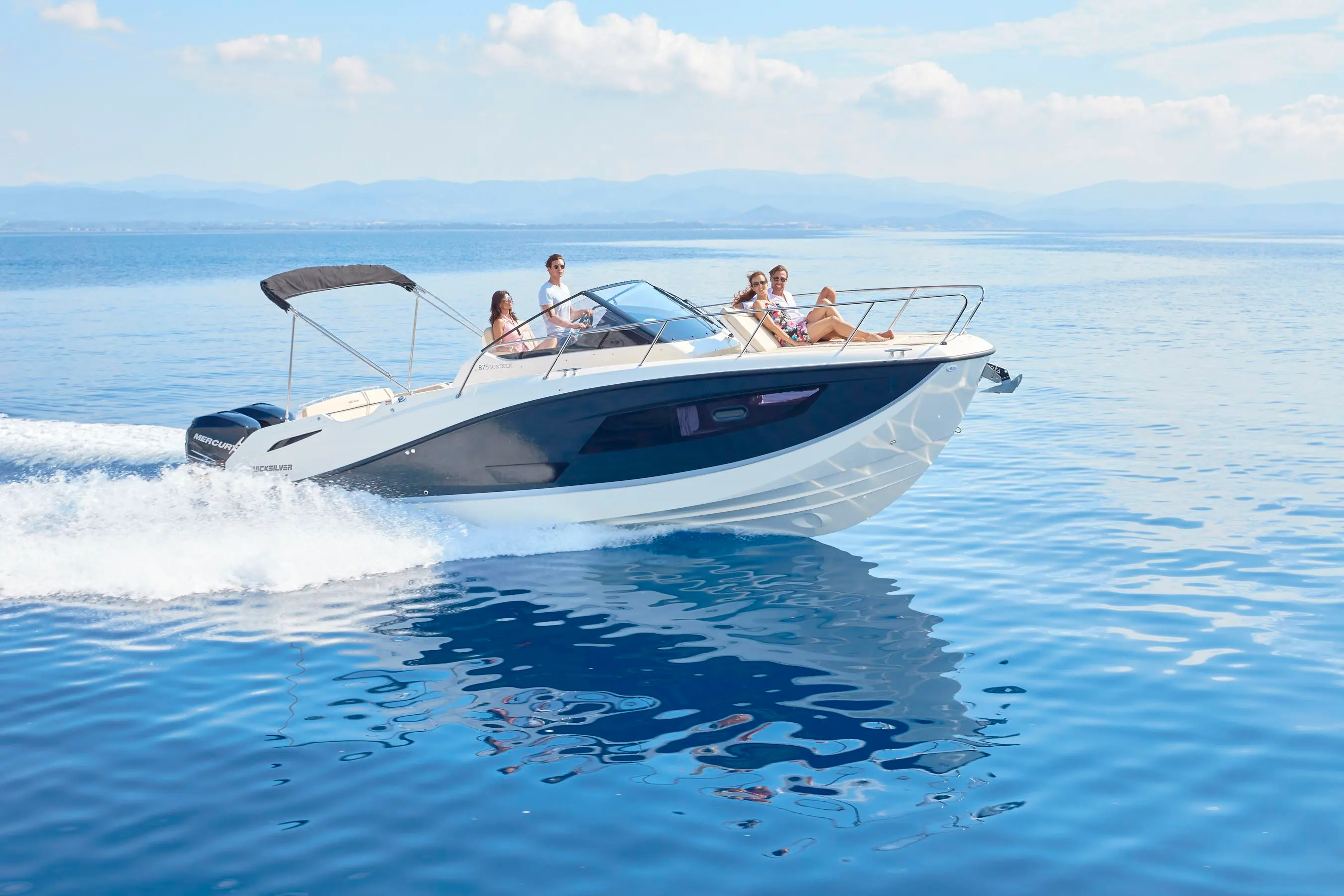 Quicksilver Activ 875 Sundeck - Photo 12