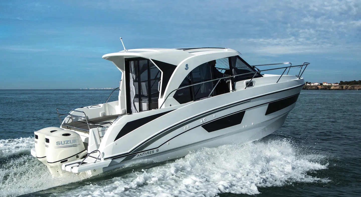 Beneteau Antares 9 OB - Photo 22