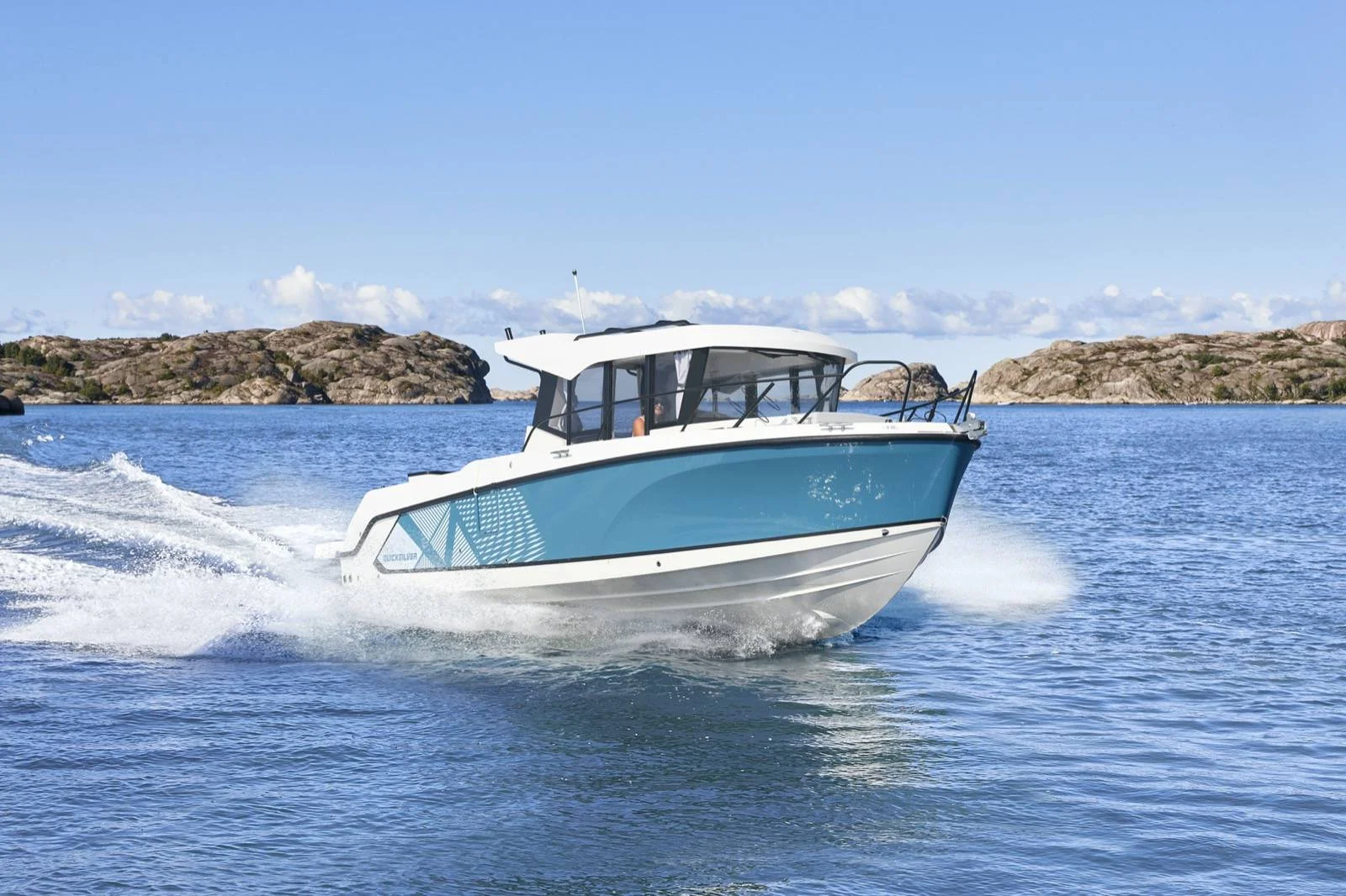 Quicksilver Activ 805 — photo 9