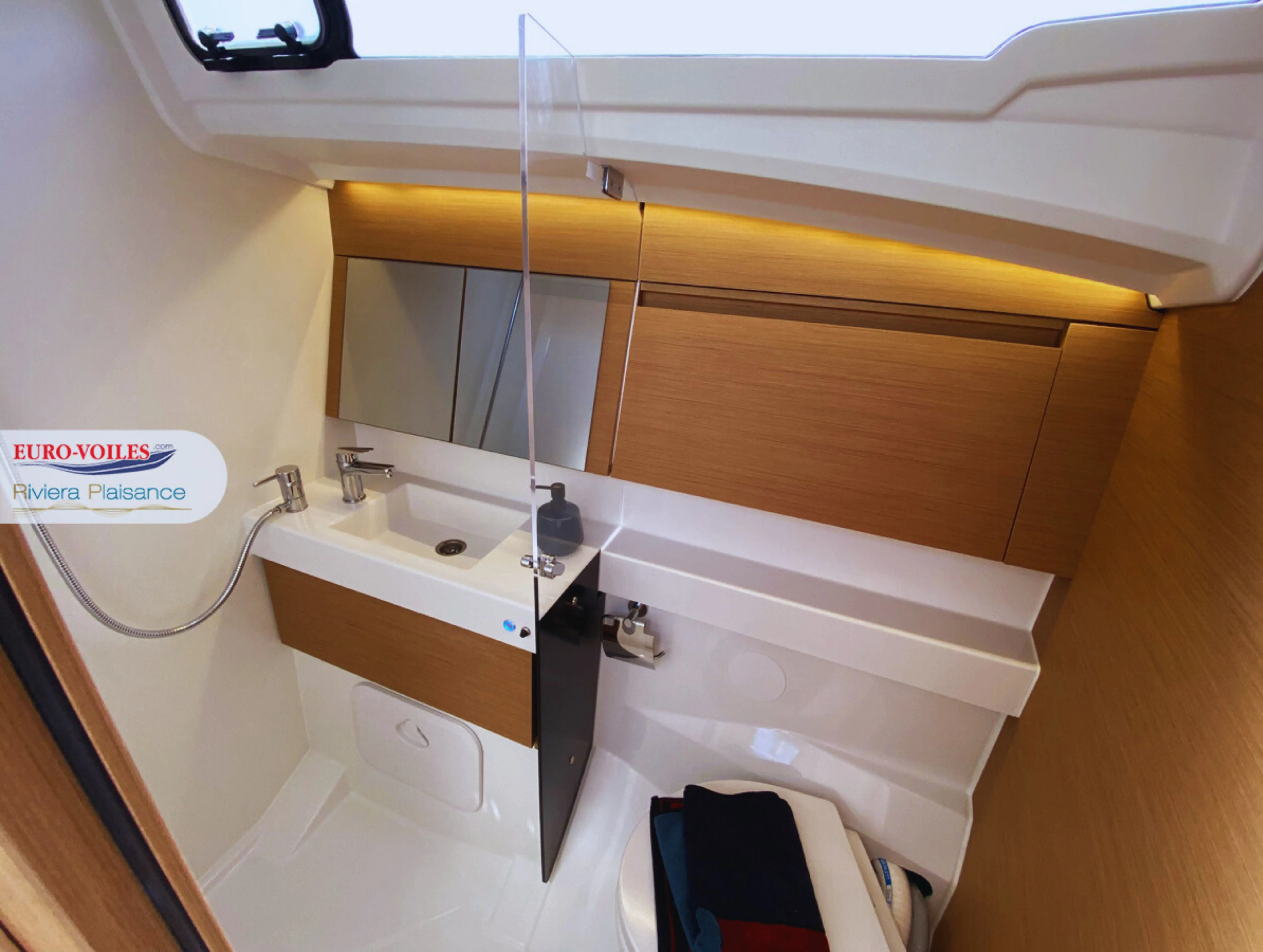 Jeanneau Sun Odyssey 410 - Photo 62