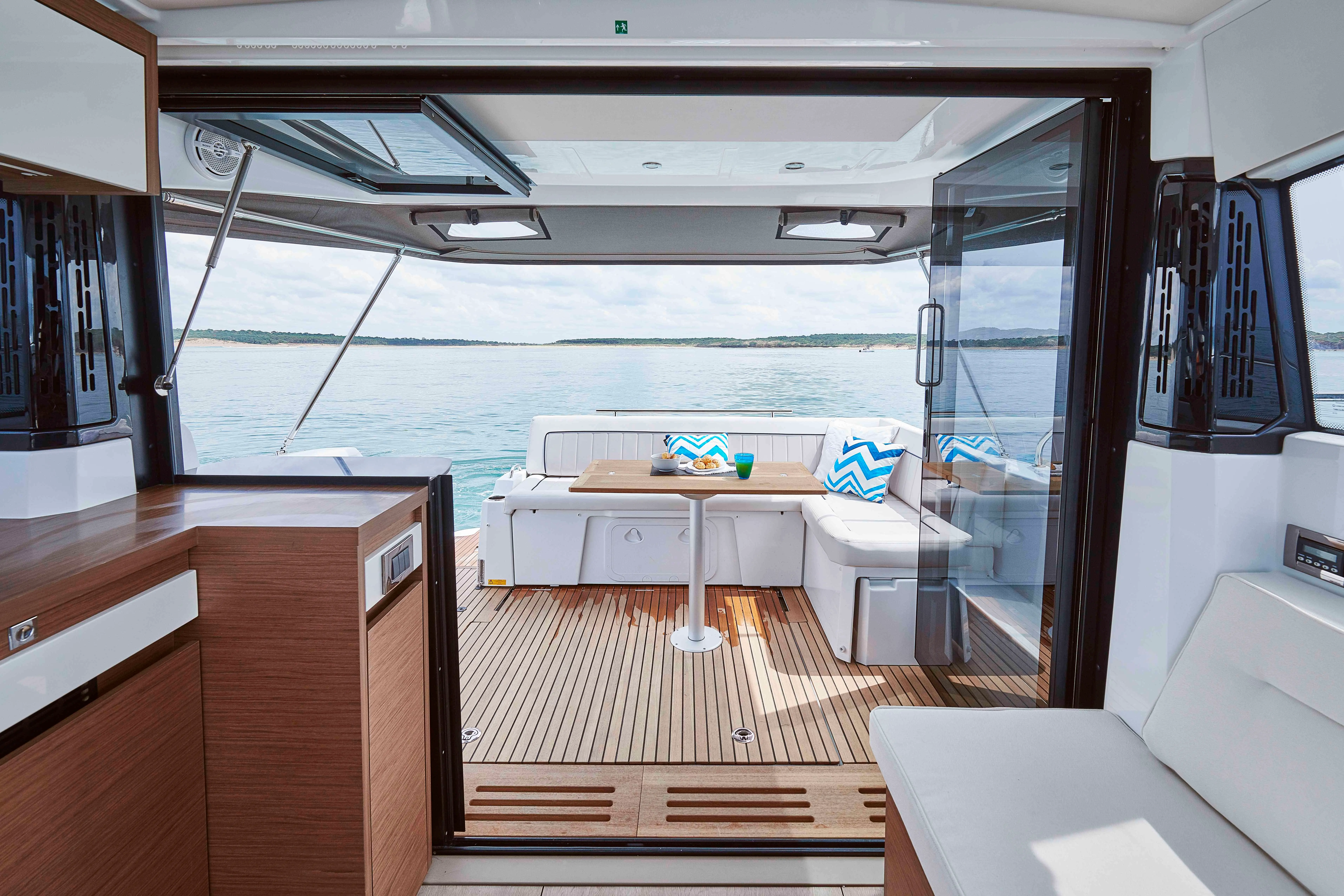 Jeanneau NC 37 - Photo 17