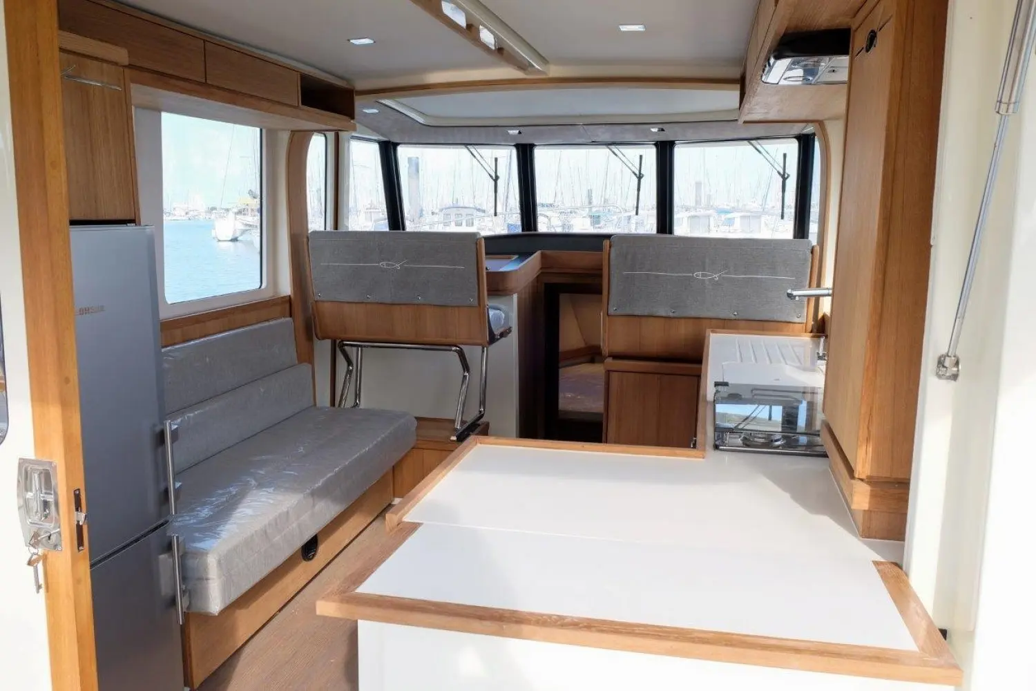 Rhea Trawler 34 - Photo 11