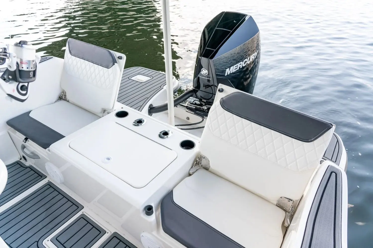 Bayliner Trophy T22 CC - Photo 11