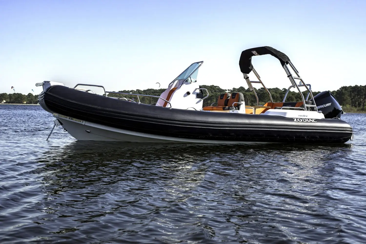 Zodiac Medline 6.8 - Photo 2