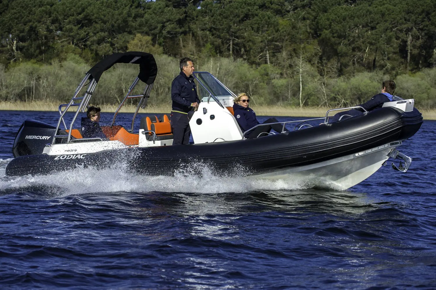 Zodiac Medline 6.8 - Photo 35