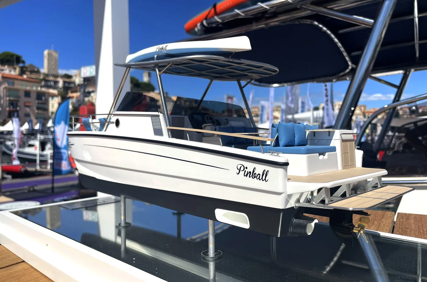 Pinball Boat Pinball E-hybrid — photo 4