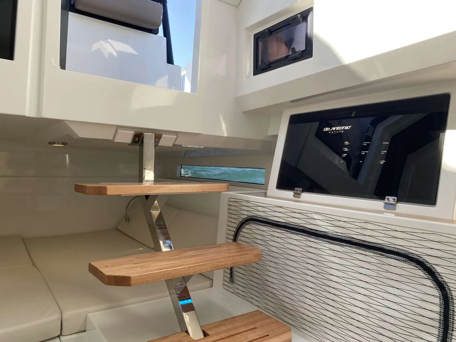 De Antonio Yachts D32 — photo 5