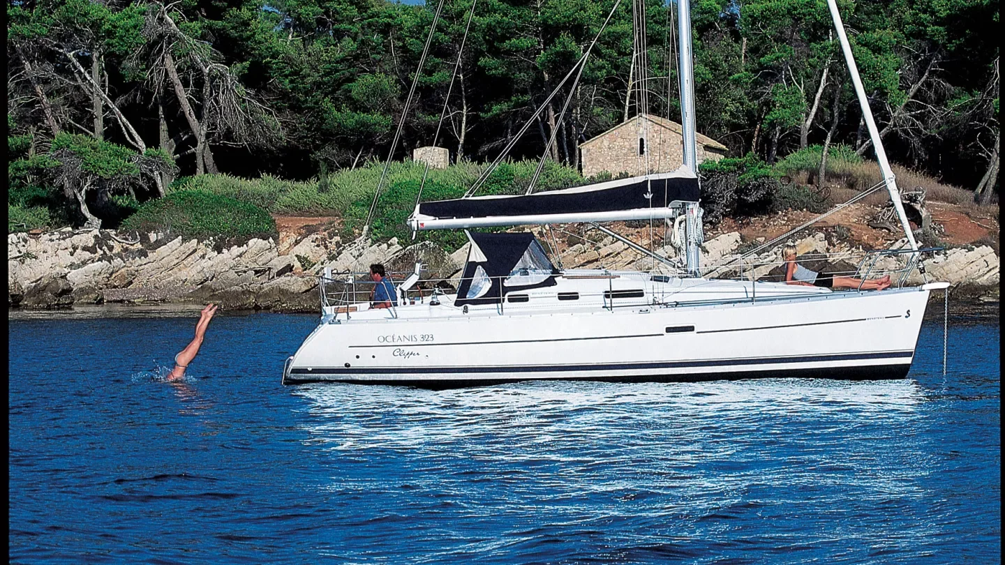 Beneteau OCEANIS 323 — photo 5