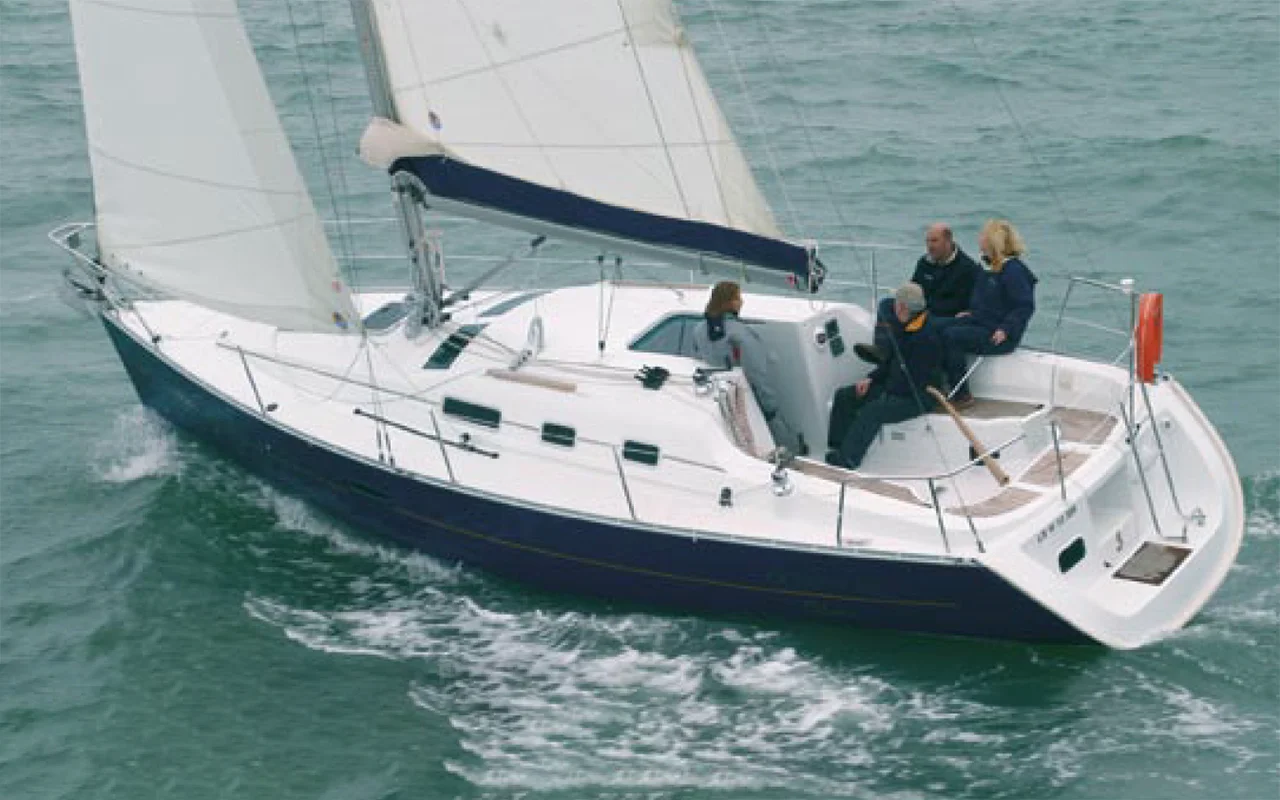 Beneteau OCEANIS 323 — photo 3