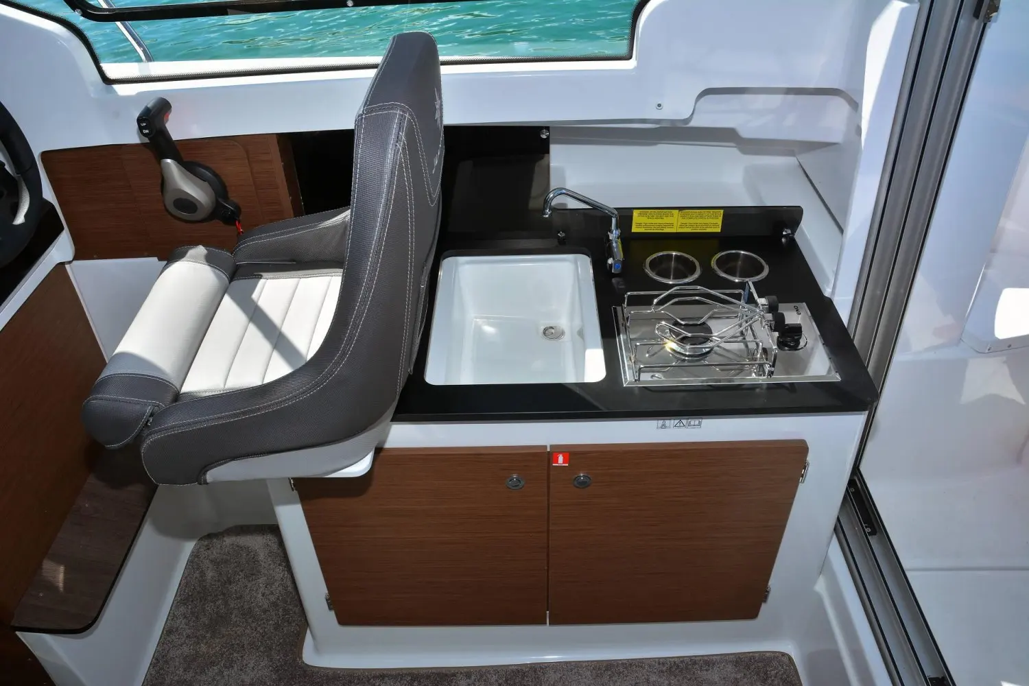 Jeanneau Merry Fisher 695 - Photo 39