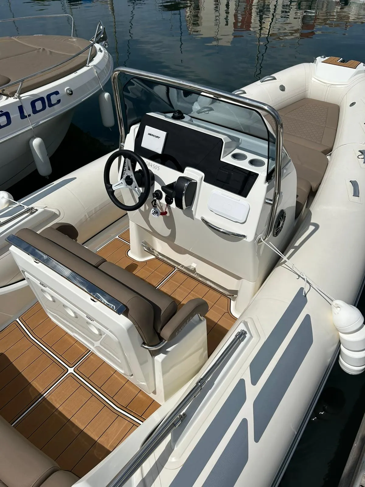 BRIG EAGLE 6.7 - 9