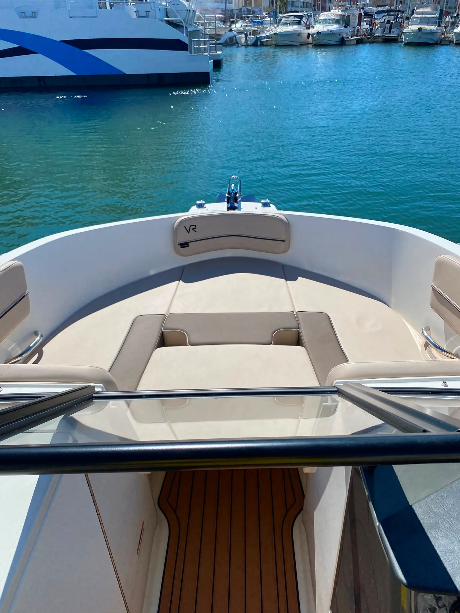 BAYLINER VR6 - 11
