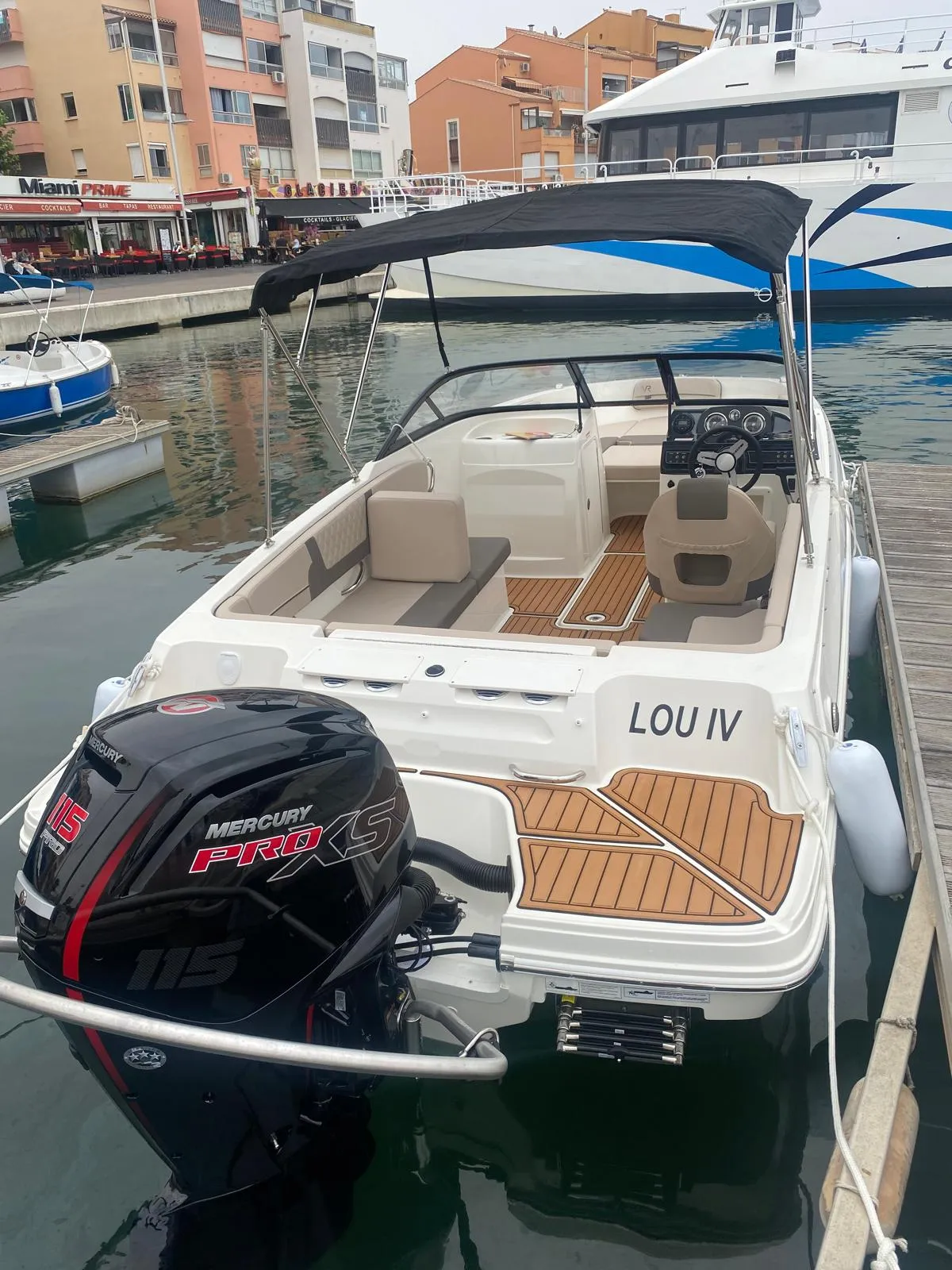 BAYLINER VR4 - 5
